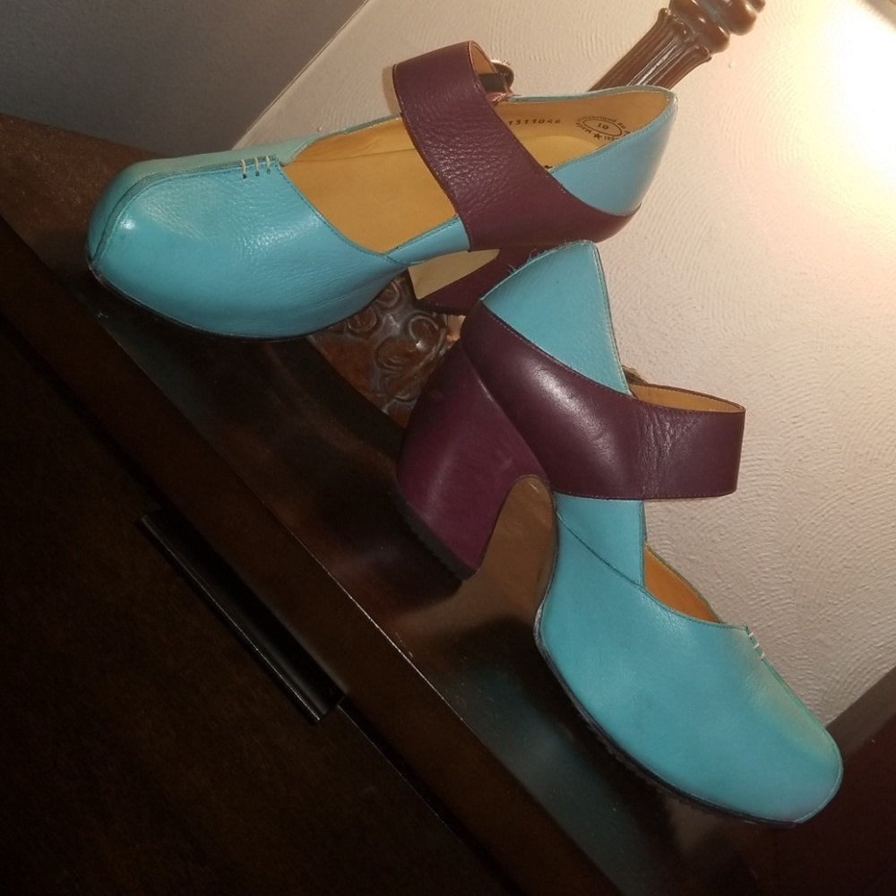 Luck be a Fluvog tonight!